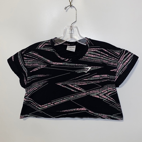 Gymshark Tops - Gymshark Allover print Crop top S